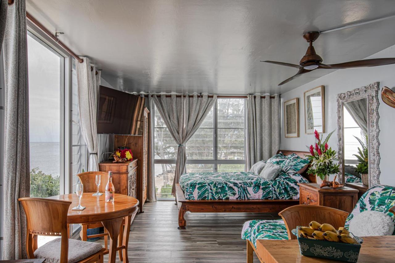 Breezy Beachfront Bali-Style Haven 180 Degree Oceanview Hau'ula Exterior photo